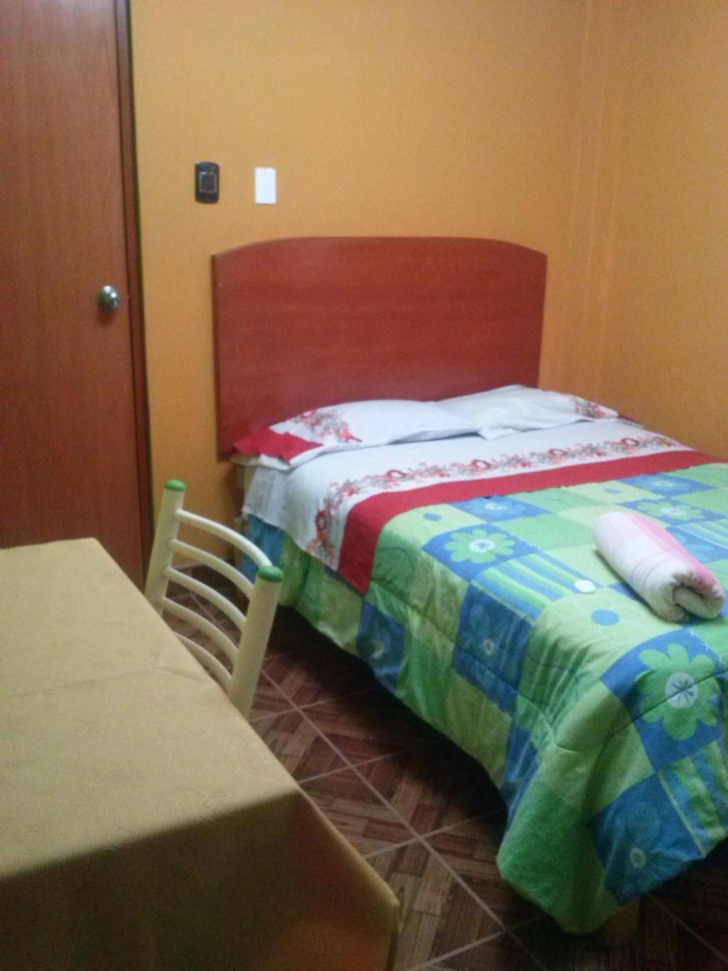 Hostal Real Alcazar Nazca Phòng bức ảnh