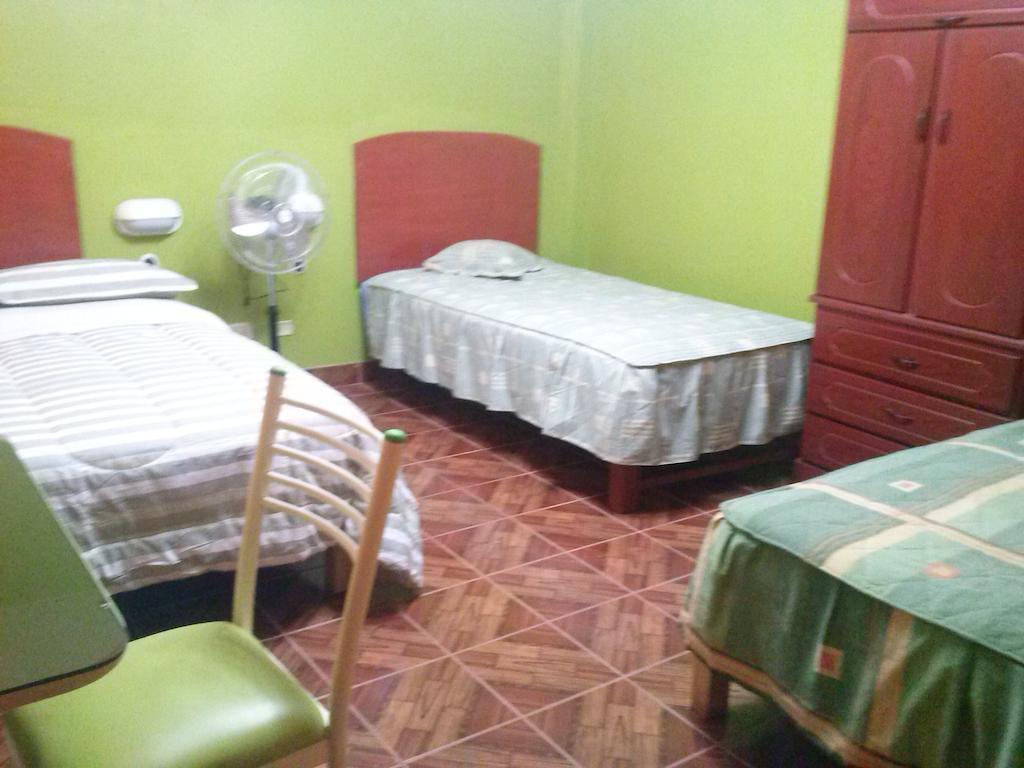 Hostal Real Alcazar Nazca Phòng bức ảnh